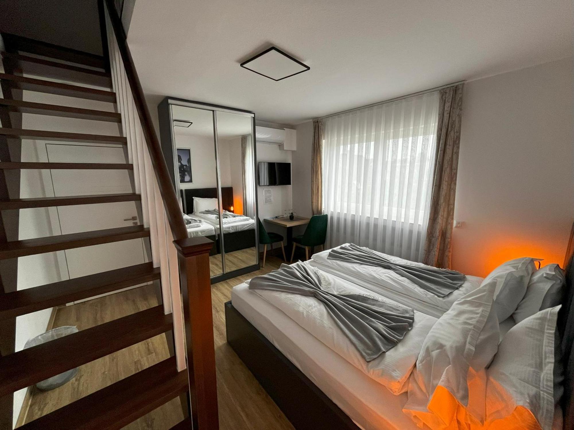 Haven Hotels - Hotel Dona Bergisch Gladbach Luaran gambar