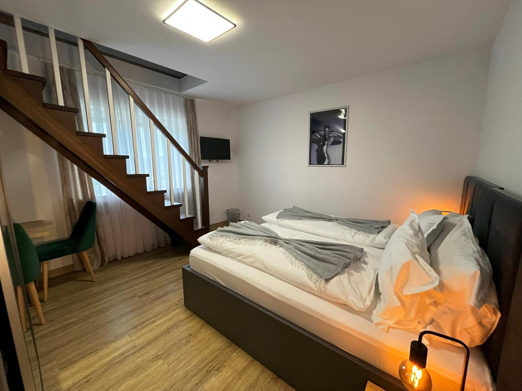 Haven Hotels - Hotel Dona Bergisch Gladbach Luaran gambar