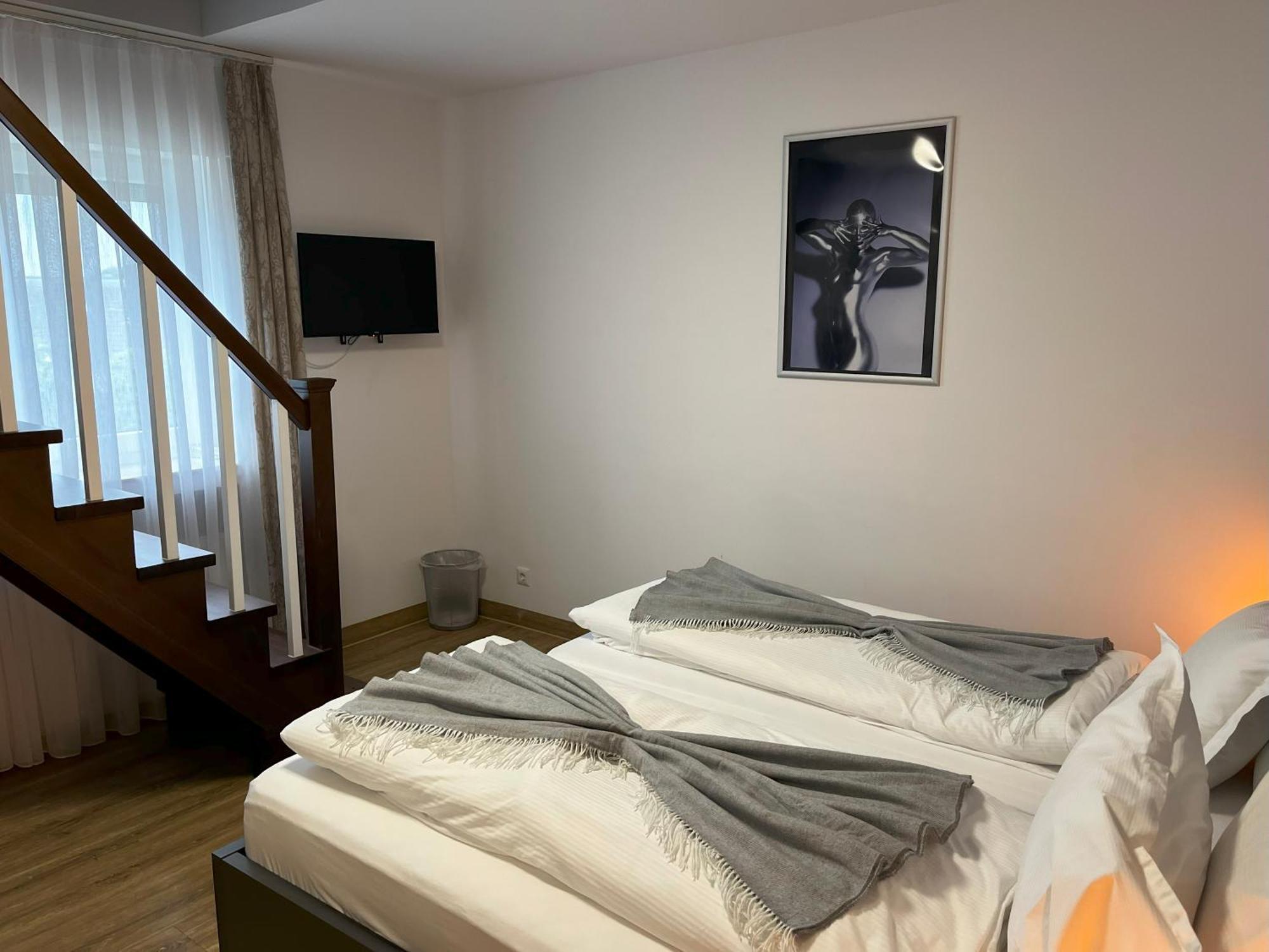 Haven Hotels - Hotel Dona Bergisch Gladbach Luaran gambar