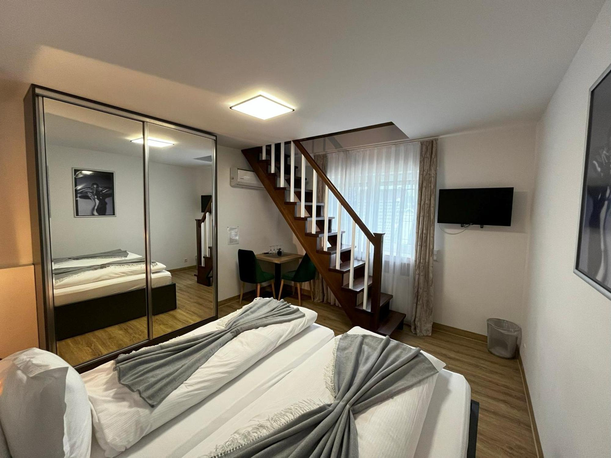Haven Hotels - Hotel Dona Bergisch Gladbach Luaran gambar