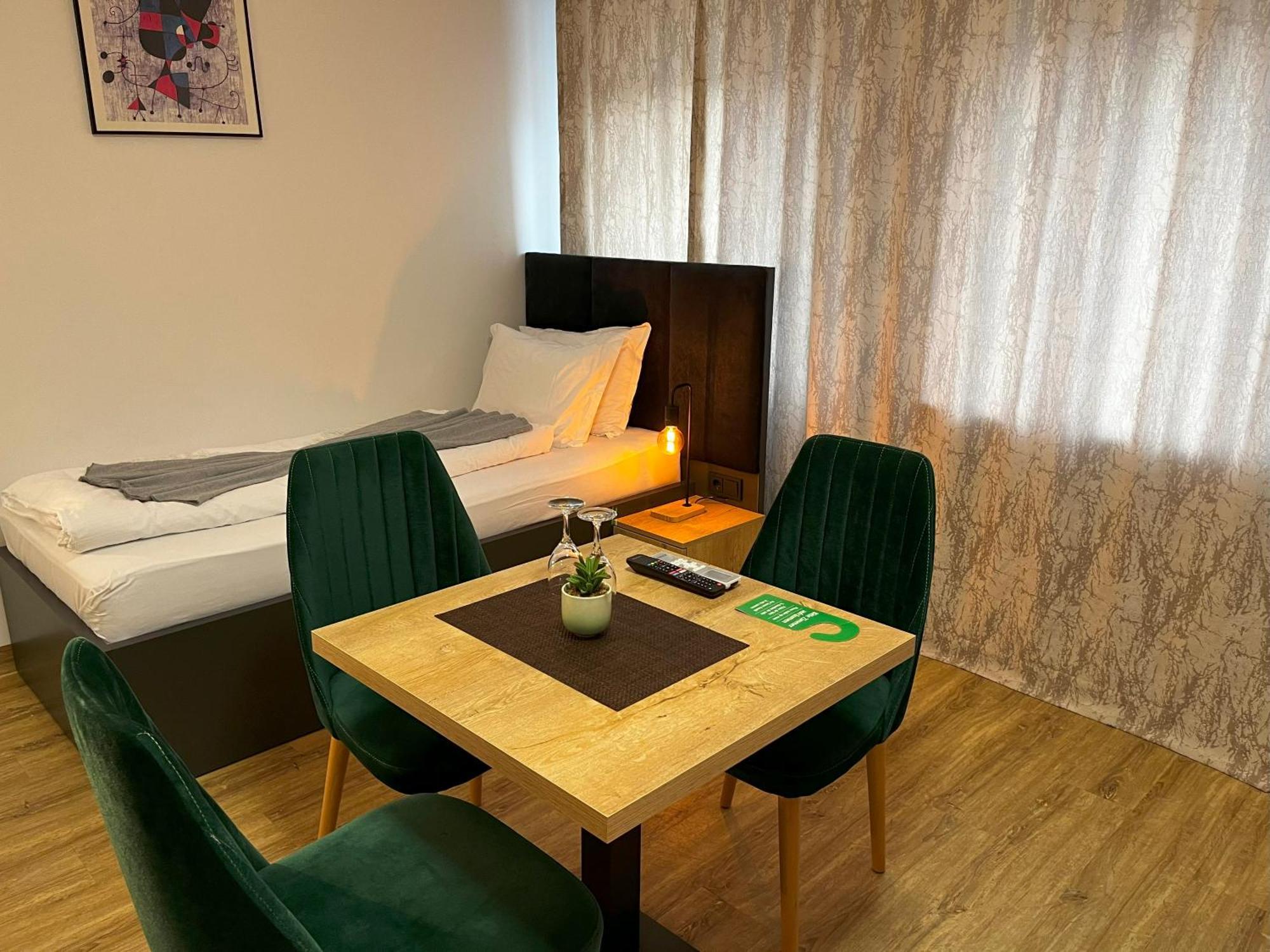 Haven Hotels - Hotel Dona Bergisch Gladbach Luaran gambar