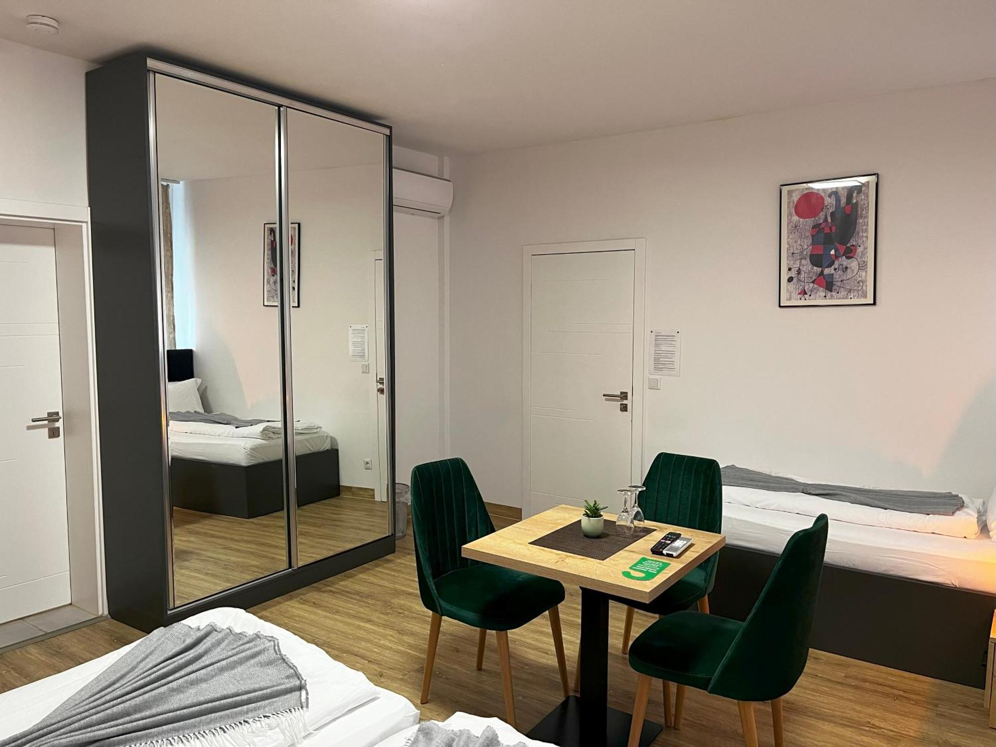 Haven Hotels - Hotel Dona Bergisch Gladbach Luaran gambar